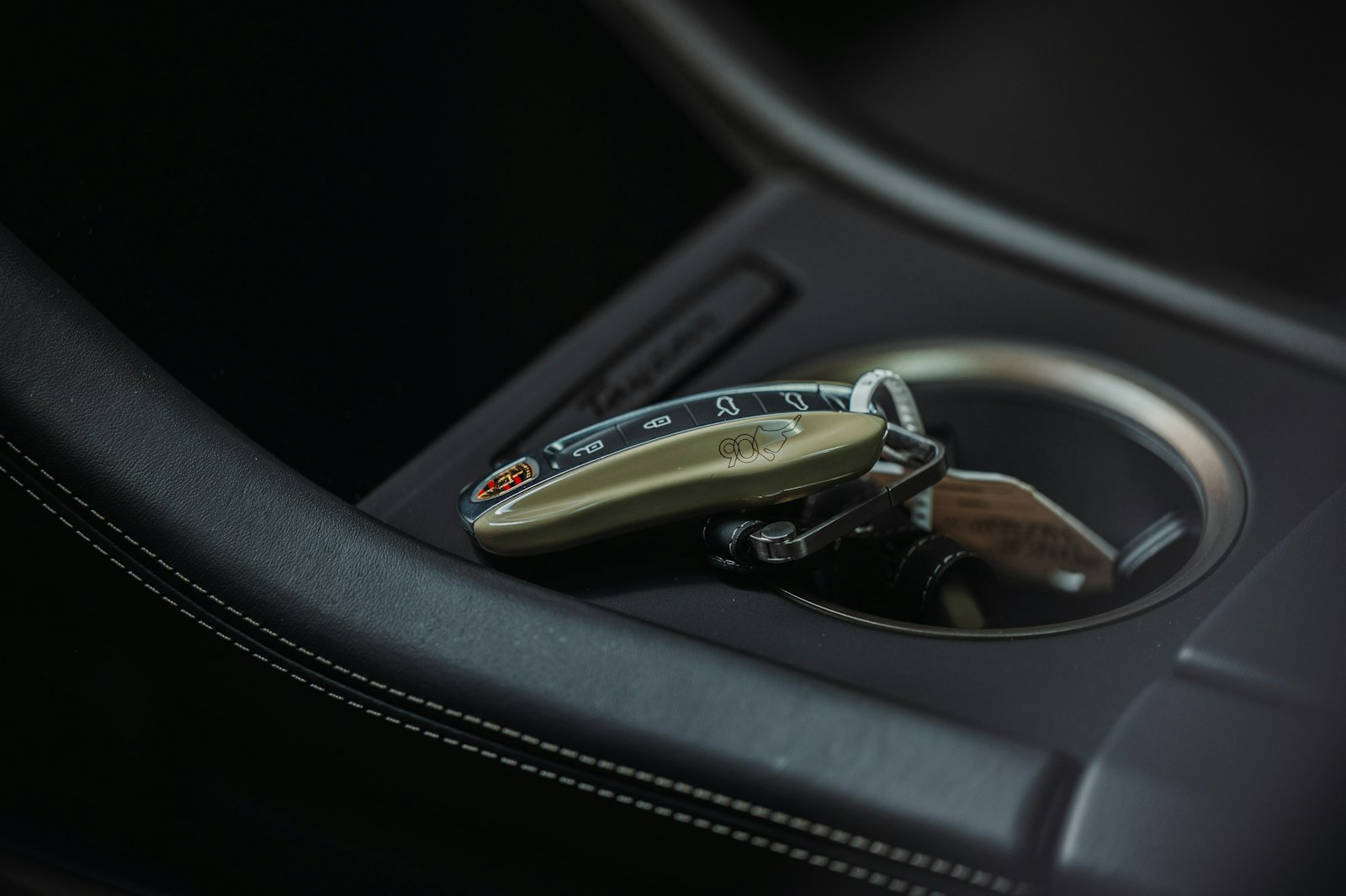 Key opening a car door lock